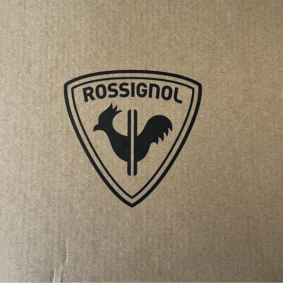 Brand new sneakers 👟 - Picture 10 of 12